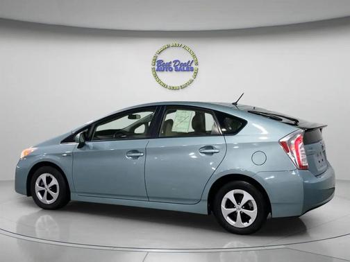 2013 Toyota Prius Three