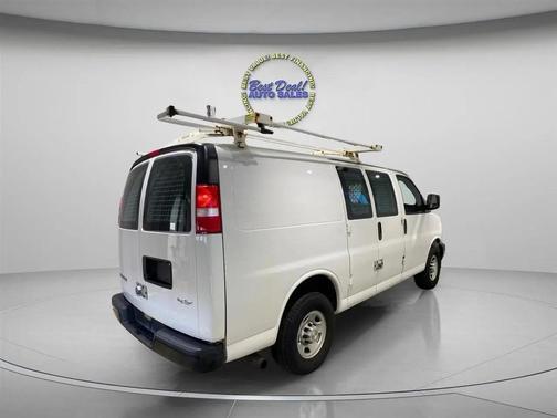 2020 Chevrolet Express 2500 RWD 2500 Regular Wheelbase WT