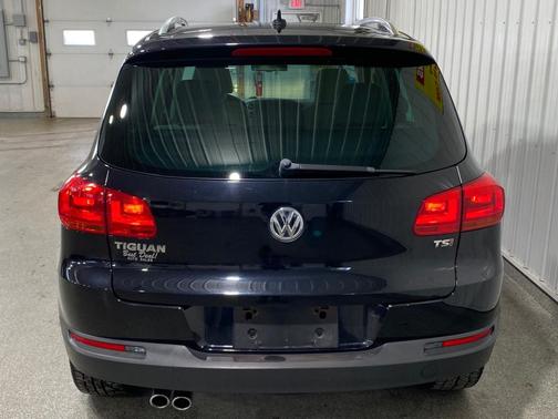 2017 Volkswagen Tiguan 2.0T Wolfsburg Edition