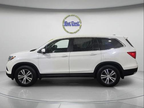 White Diamond Pearl 2017 Honda Pilot EX-L