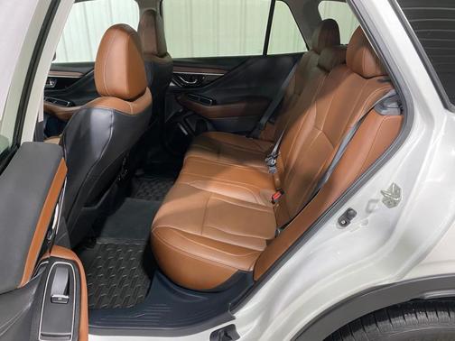 2021 Subaru Outback Touring XT