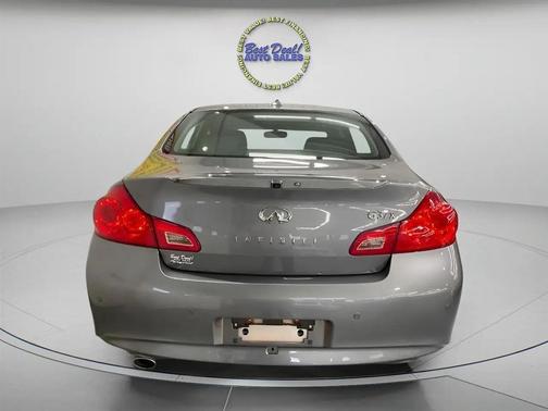 2013 INFINITI G37x Base
