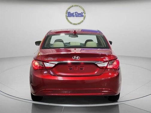 2012 Hyundai SONATA GLS