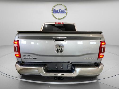 2021 RAM 2500 Laramie Crew Cab 4x4 6'4' Box