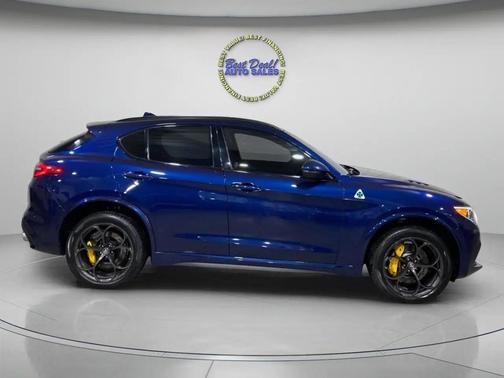 2018 Alfa Romeo Stelvio Quadrifoglio