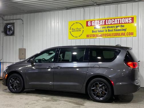 2018 Chrysler Pacifica Touring Plus
