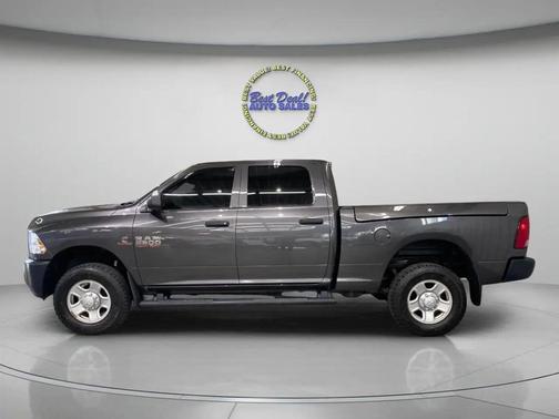 2018 RAM 2500 Tradesman Crew Cab 4x4 6'4' Box