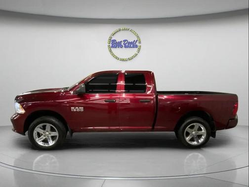 Delmonico Red Pearlcoat 2018 RAM 1500 Express
