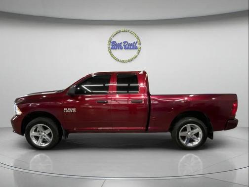 Delmonico Red Pearlcoat 2018 RAM 1500 Express