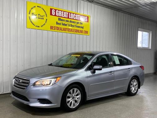 Ice Silver Metallic 2016 Subaru Legacy Premium