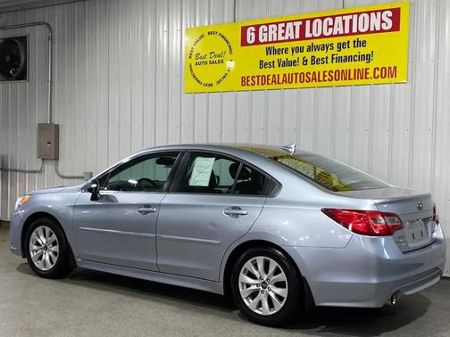 Ice Silver Metallic 2016 Subaru Legacy Premium