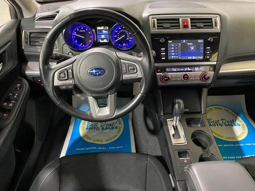 Ice Silver Metallic 2016 Subaru Legacy Premium