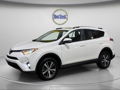 2017 Toyota RAV4 XLE