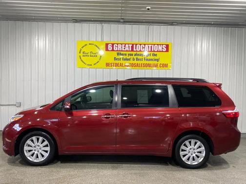 Salsa Red Pearl 2017 Toyota Sienna Limited