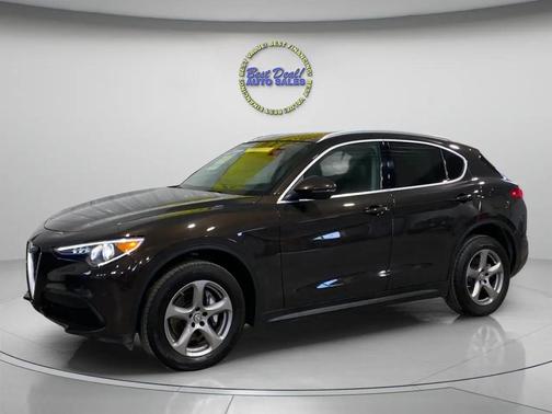 2018 Alfa Romeo Stelvio Base