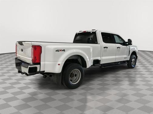 2023 Ford F-350 XLT