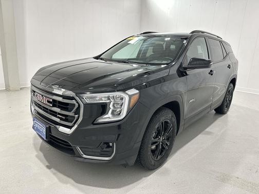 2023 GMC Terrain AWD AT4