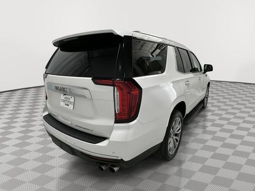 White Frost Tricoat 2021 GMC Yukon Denali