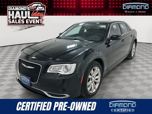 2022 Chrysler 300 Touring