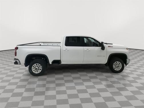 Summit White 2023 Chevrolet Silverado 2500 LT