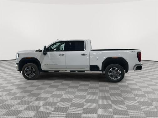2025 GMC Sierra 2500 SLT