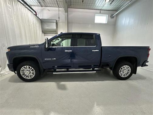 2022 Chevrolet Silverado 3500 High Country