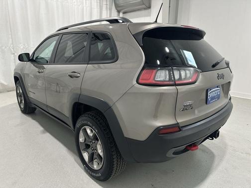 2019 Jeep Cherokee Trailhawk Elite