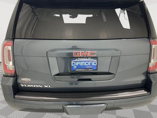 2020 GMC Yukon XL SLT