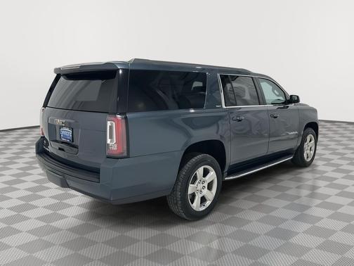2020 GMC Yukon XL SLT