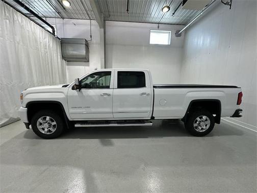 2016 GMC Sierra 3500 Denali