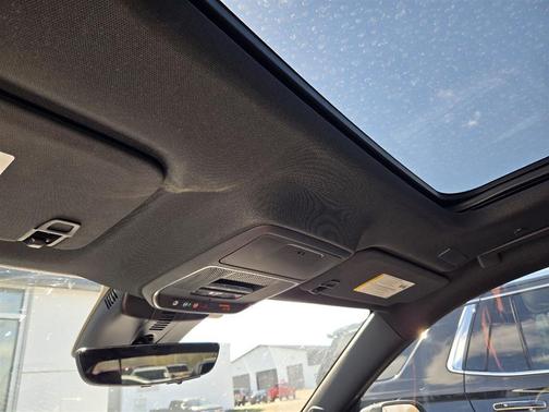 Sterling Gray Metallic 2026 Chevrolet Traverse High Country