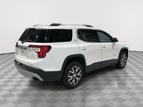 2023 GMC Acadia AWD SLE