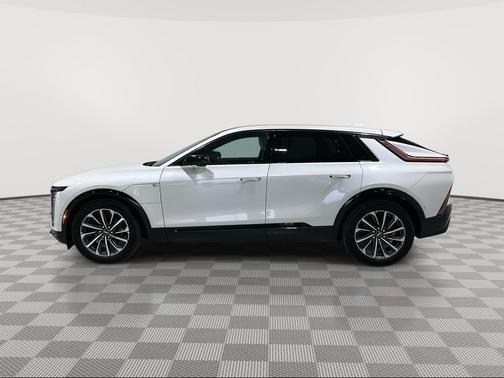 2024 Cadillac LYRIQ Sport