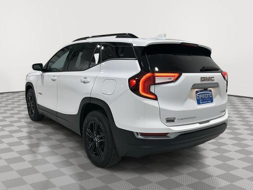 2023 GMC Terrain AWD AT4