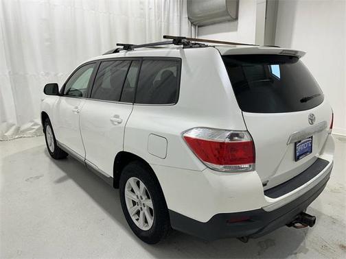 2013 Toyota Highlander SE