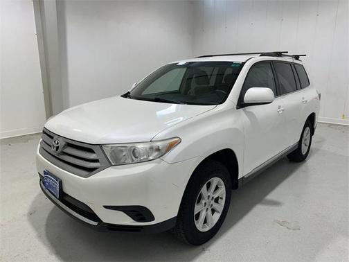2013 Toyota Highlander SE