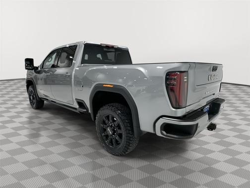 Sterling Metallic 2025 GMC Sierra 3500 AT4