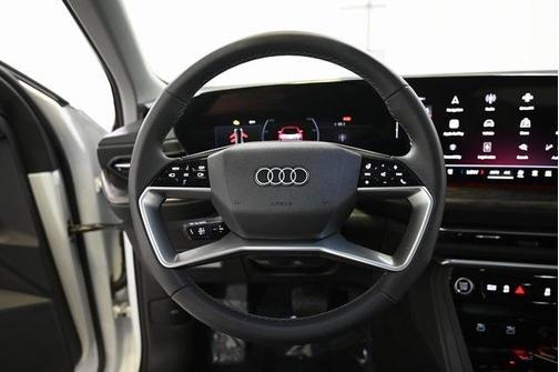 2025 Audi Q5 2.0T quattro Premium