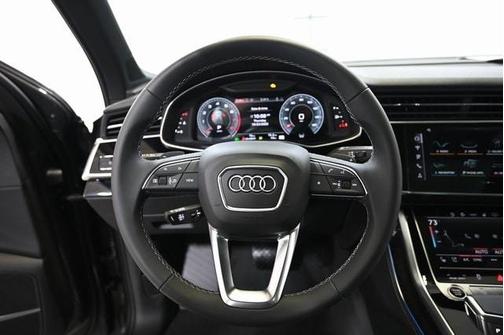 2026 Audi Q7 55 Premium Plus