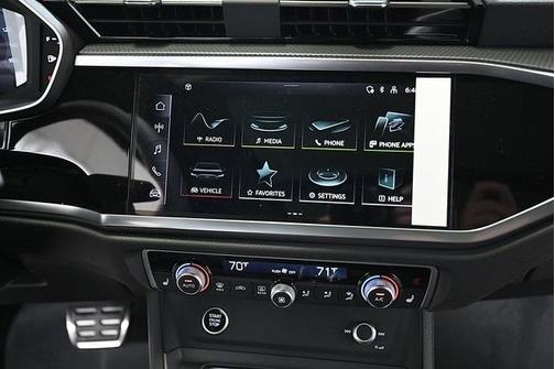 2025 Audi Q3 45 S line Premium