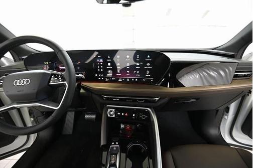 2025 Audi Q5 2.0T quattro Premium