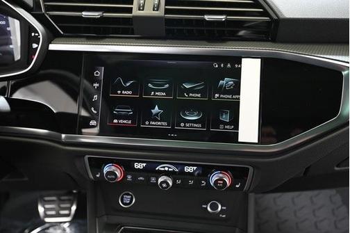 2025 Audi Q3 45 S line Premium