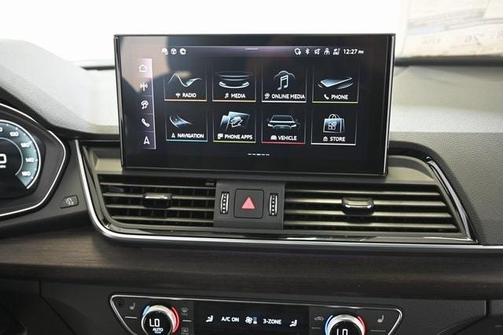 2025 Audi Q5 55 S line quattro Premium
