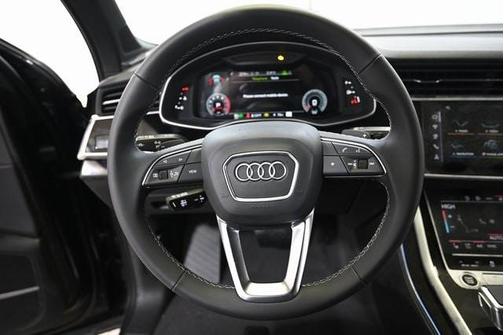 2026 Audi Q7 55 Premium Plus