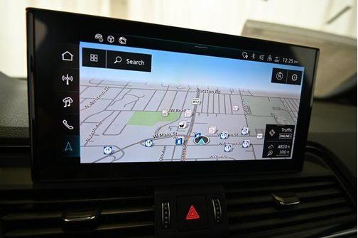 2025 Audi Q5 55 S line quattro Premium