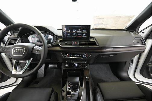 2025 Audi Q5 55 S line quattro Premium