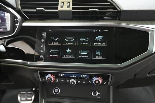 2025 Audi Q3 45 S line Premium