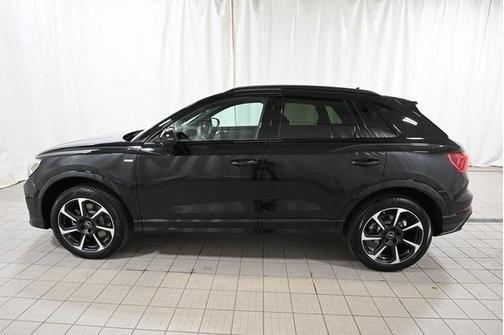 2025 Audi Q3 45 S line Premium