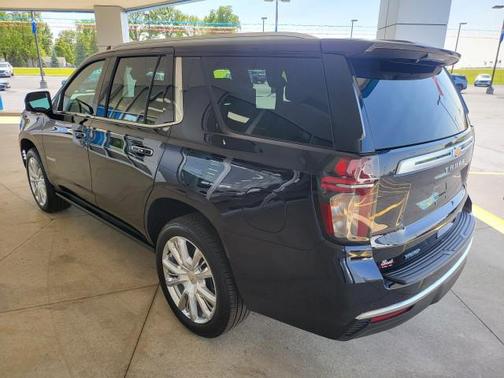 2023 Chevrolet Tahoe 4WD High Country
