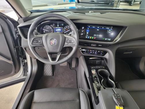 2023 Buick Envision Essence FWD